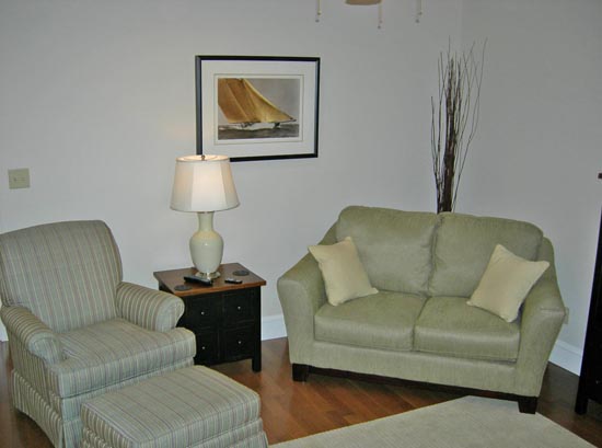 http://onthewaterinmaine.com/custimages/watersidereat9.jpg
